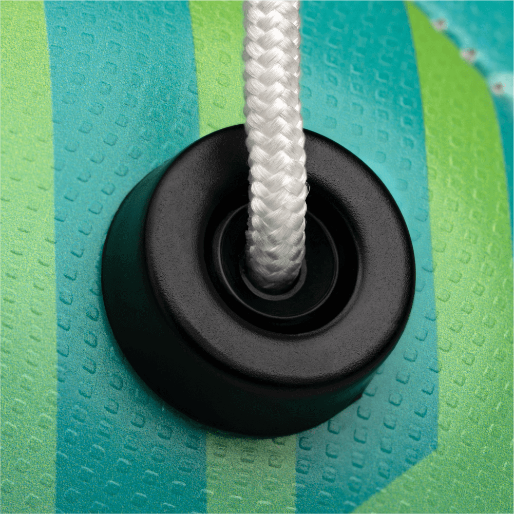Football training ball close-up with rope attachment, green size 2 SenseBall.